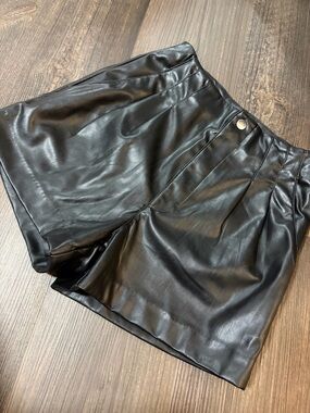 H&M Black Faux Leather High-Waist Pleated Shorts